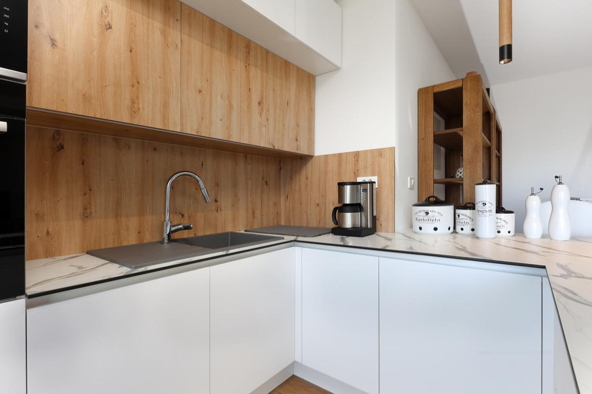 Apartment Anni-Free Parking&Evcharger-24H Self Check-In Opric Exterior foto